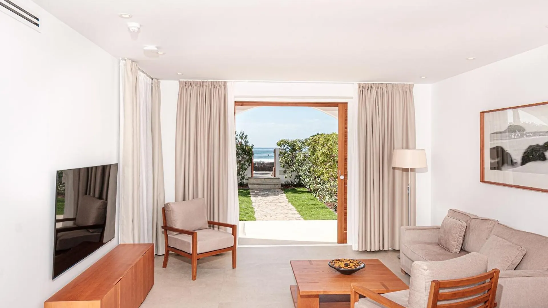 Parque Santiago III Official Aparthotel Playa de las Americas  3*, Playa de las Americas (Tenerife)