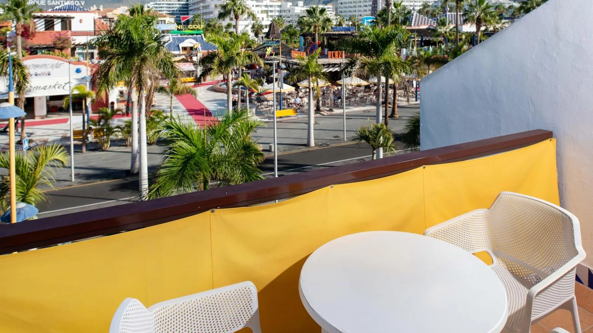 Parque Santiago III Official Aparthotel Playa de las Américas