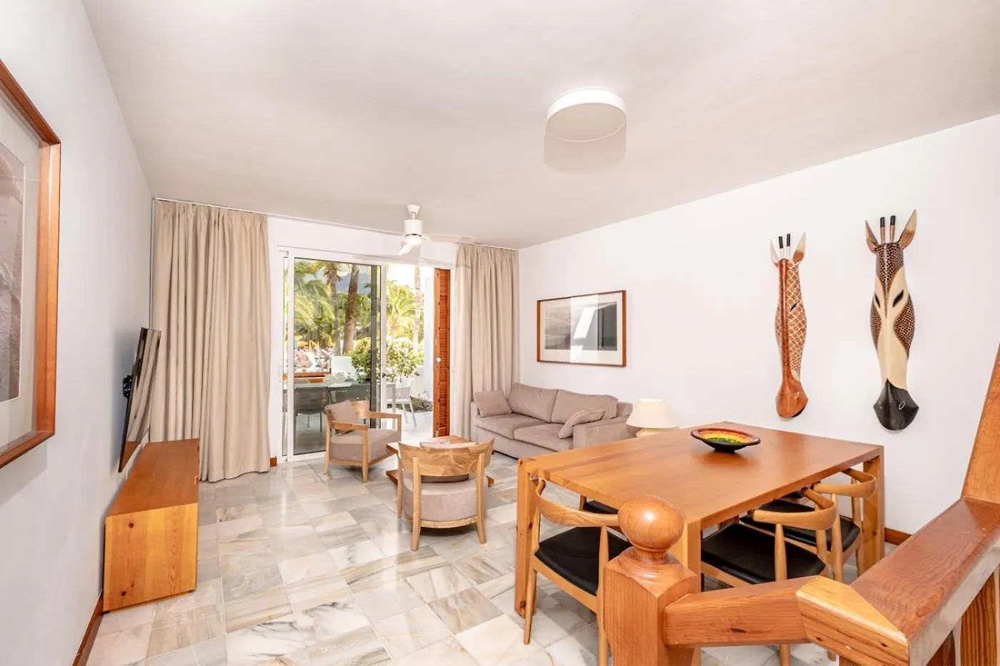Parque Santiago III Official Aparthotel Playa de las Américas Spanyolország